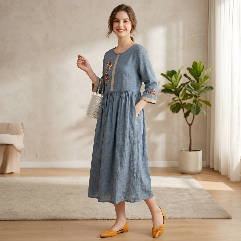 Women's Embroidered 3/4 Sleeve Midi Dress - Casual